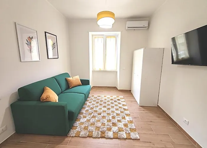 Giunchiglie Flat Apartment